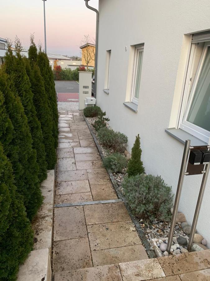 Neues Zimmerapartment Mit Bad Neckarwestheim Ngoại thất bức ảnh