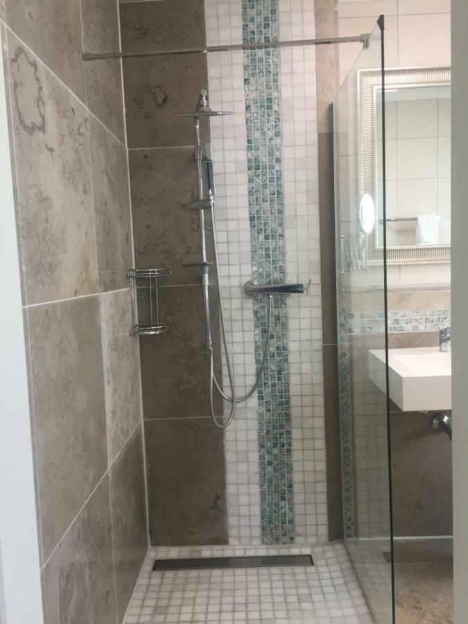 Neues Zimmerapartment Mit Bad Neckarwestheim Ngoại thất bức ảnh
